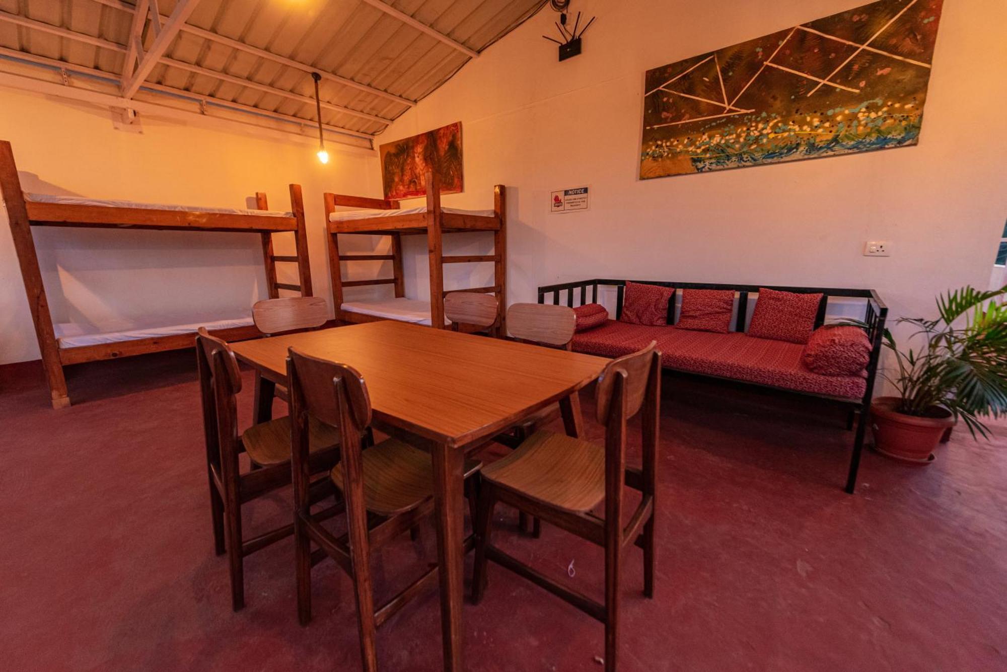 מוריג'ים Hotel La Paulo'S Near Beach Resort מראה חיצוני תמונה